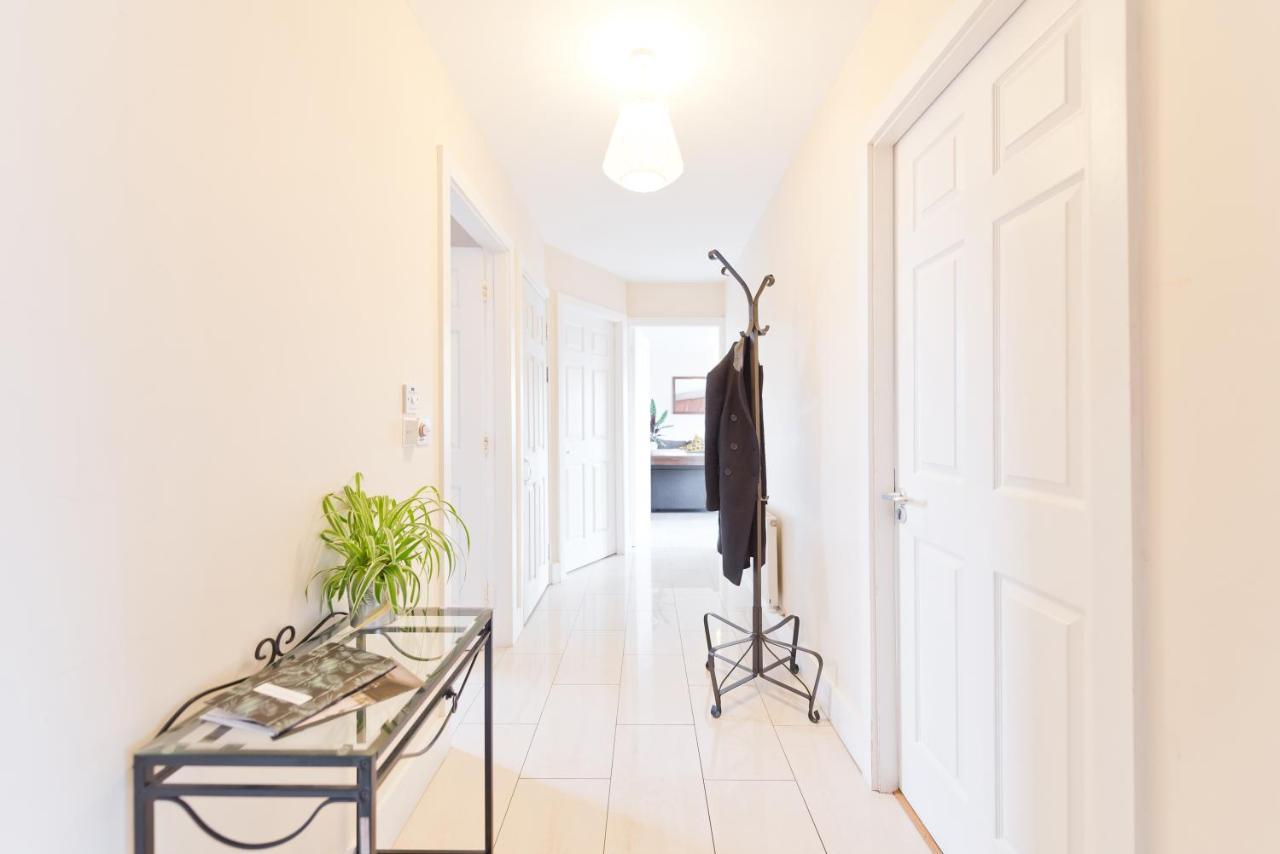 Pearse Street Suites Dublino Esterno foto