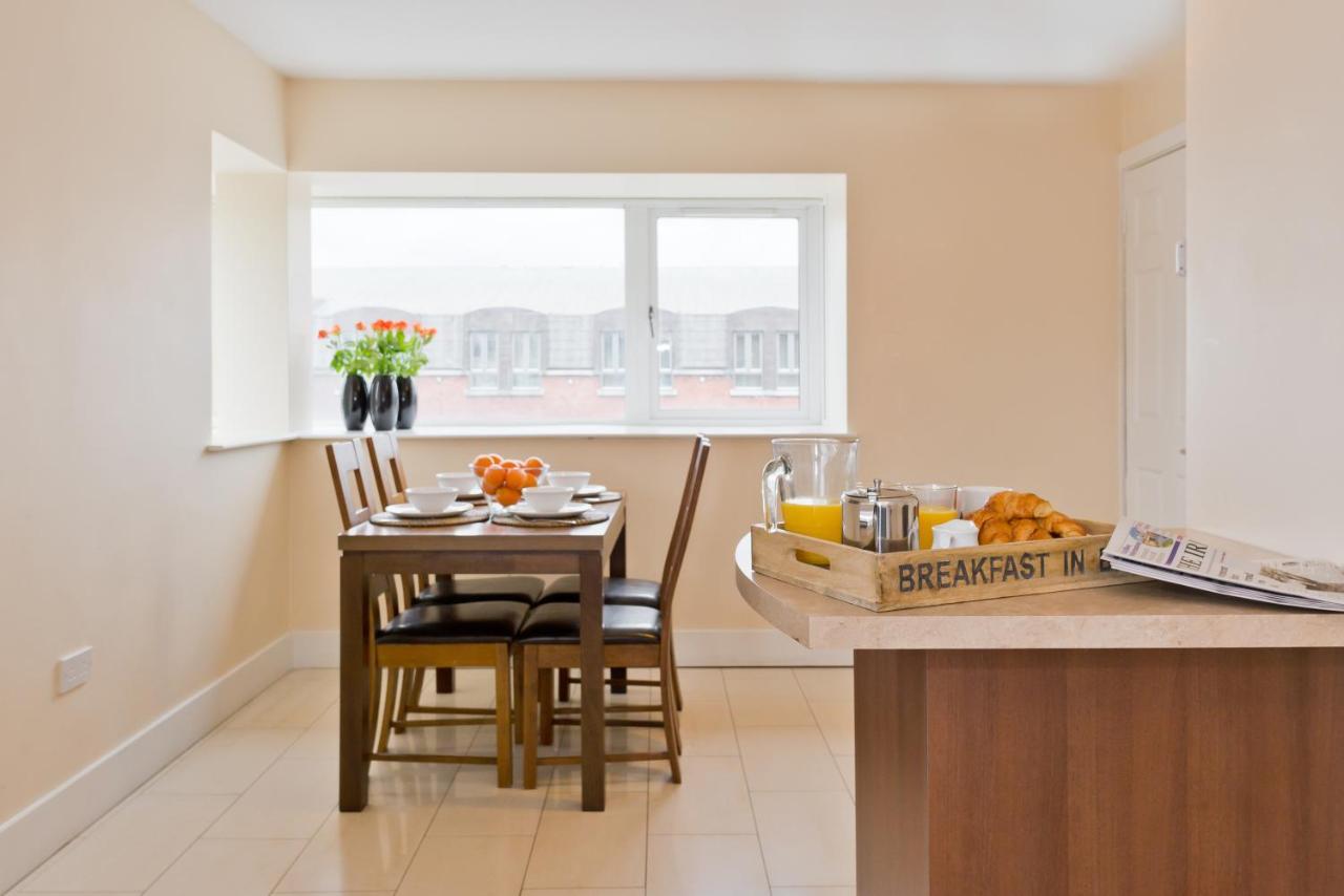 Pearse Street Suites Dublino Esterno foto