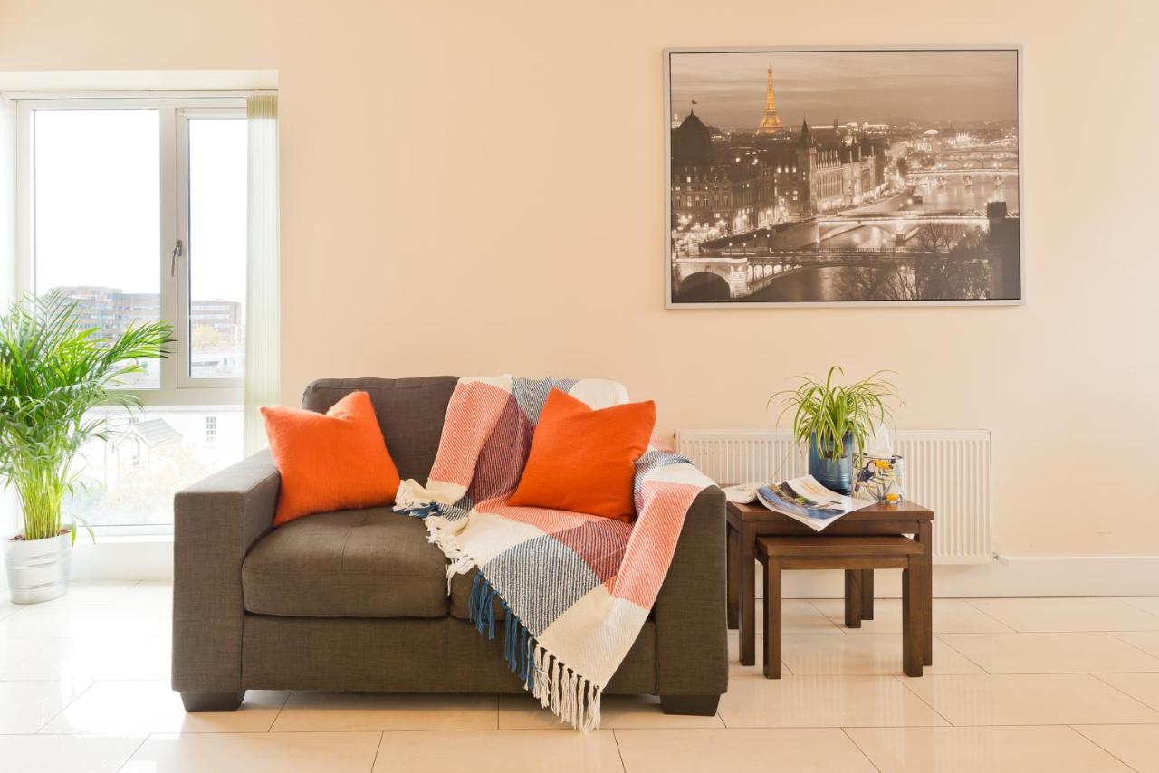 Pearse Street Suites Dublino Esterno foto