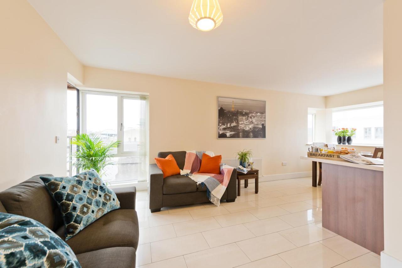 Pearse Street Suites Dublino Esterno foto